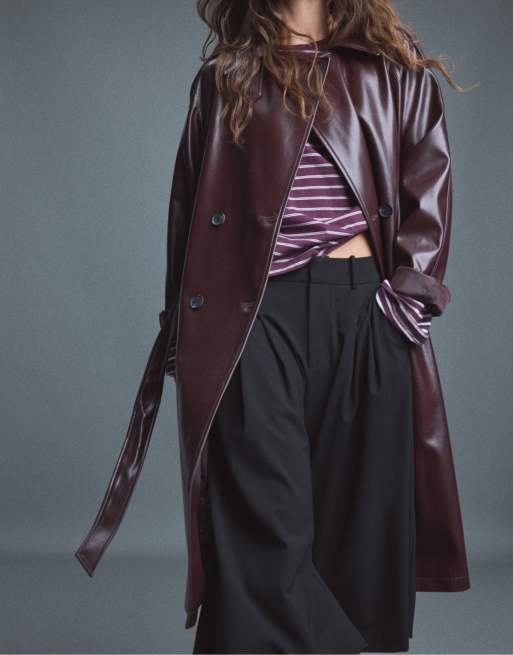 Stradivarius - Trench-coat long en polyuréthane - Violet, 2 de 7