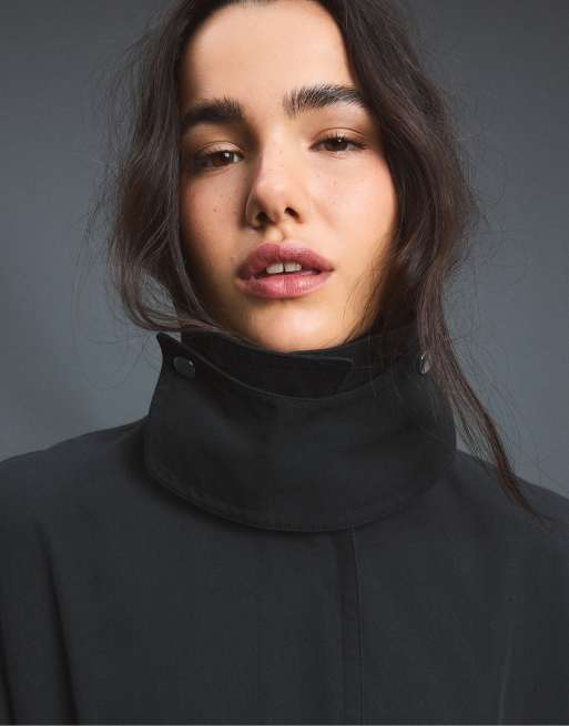 Stradivarius Trench coat with voluminous sleeves in black, 4 of 7
