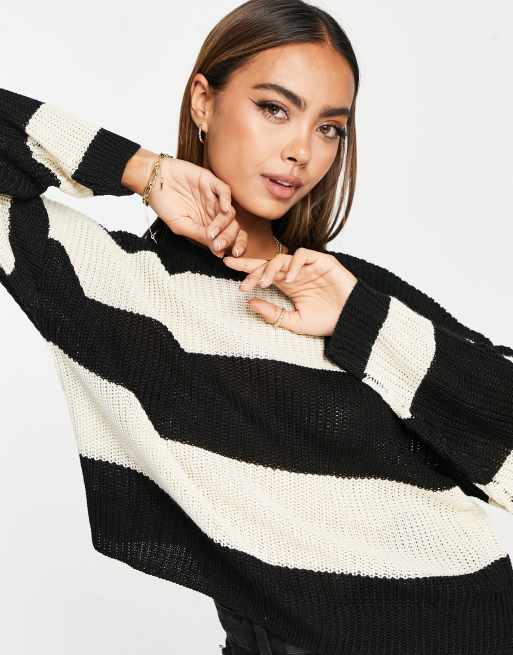 Stradivarius - Trøje med sorte og beige striber 