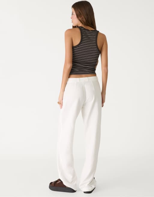 Stradivarius trousers with pocket in white, 4 of 4
