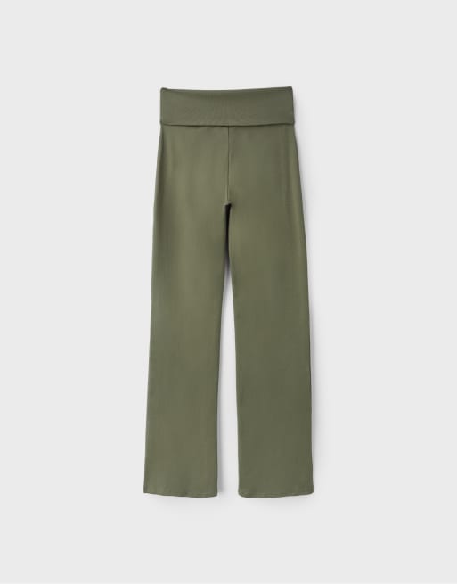 Stradivarius Turn-down waist bell bottom trousers in khaki, 7 of 7
