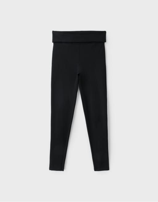 Stradivarius Turn-down waistband leggings in black, 6 of 7