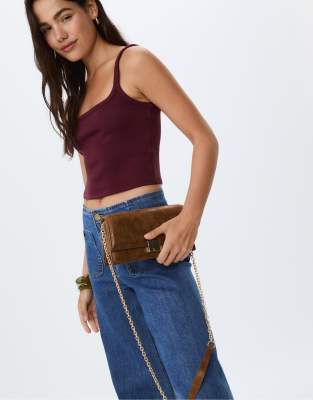 Stradivarius - Umhängetasche in Braun mit Metallverschluss-Brown