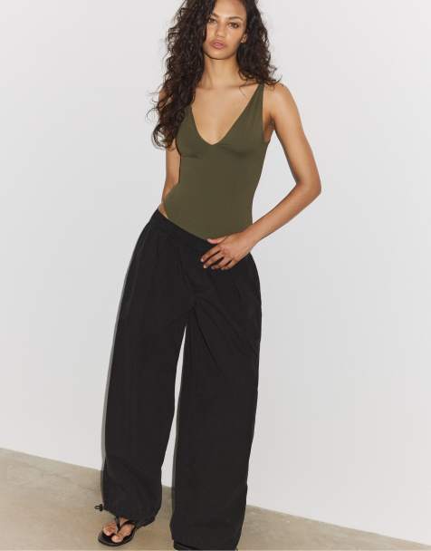 Stradivarius V-neck bodysuit in khaki - view 1