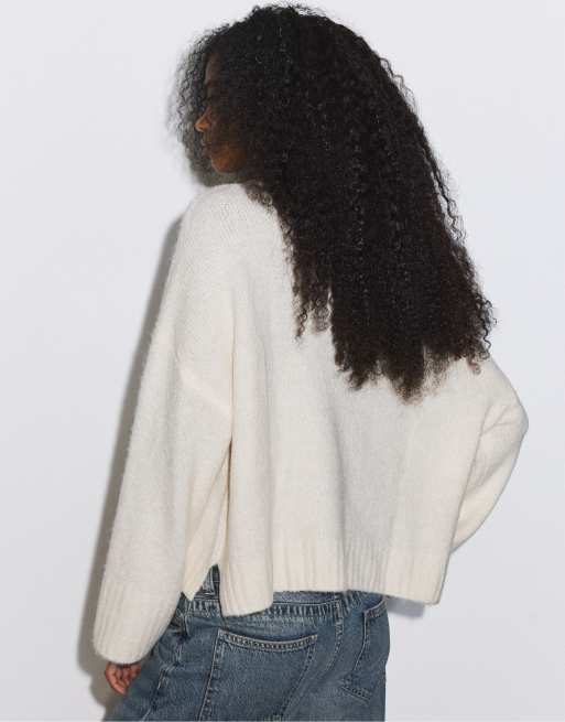 Stradivarius V-neck knit sweater in ecru, 3 of 7