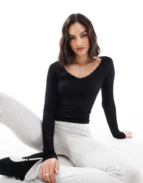Stradivarius v neck long sleeve jersey top in black - view 1