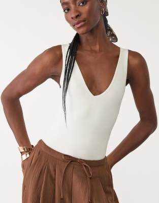 Stradivarius v neck polyamide bodysuit in ecru - view 1