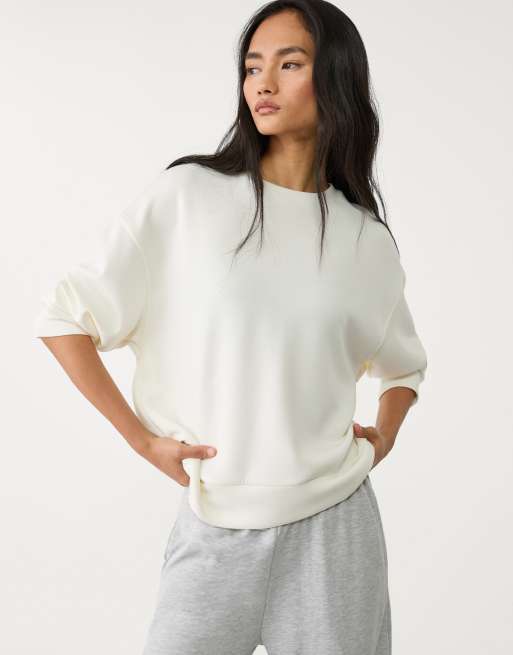 Stradivarius – Vaniljvit, mjuk sweatshirt