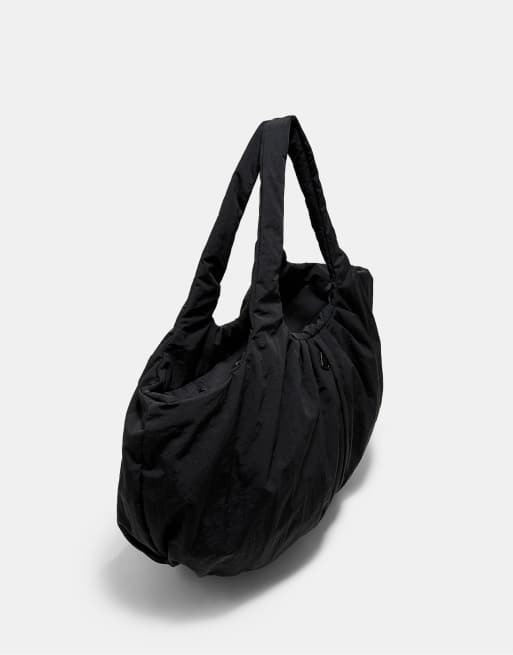 Stradivarius vatteret maxitaske i sort, 4 af 4