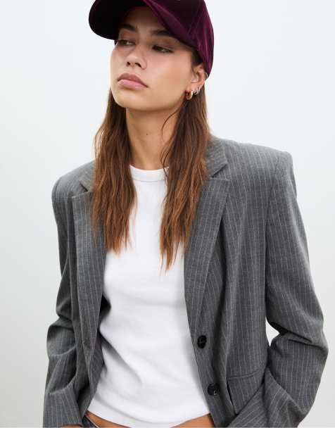 Stradivarius Velvet cap with slogan in burgundy - view 1