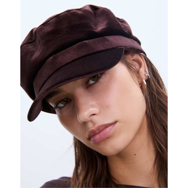 Stradivarius Velvet nautical cap in brown