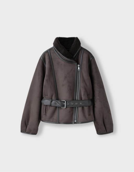 Stradivarius vendbar slå om-jakke i brun, 6 af 7