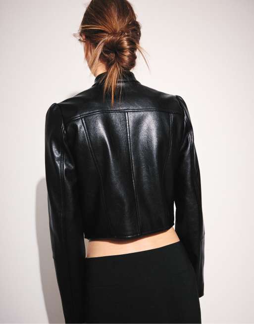 Stradivarius veste biker courte effet cuir noire, 3 de 7