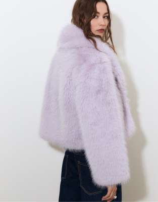 Stradivarius - Veste en fausse fourrure - Lilas-Violet