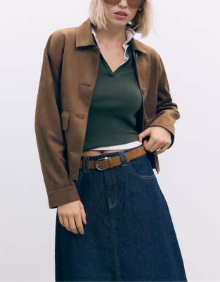 Stradivarius - Veste en imitation daim avec poches - Marron | ASOS