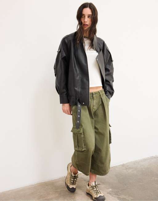 Stradivarius veste oversize avec col noire, 2 de 7