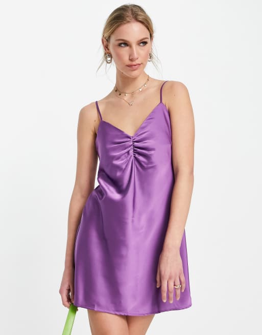 Color Melanzana Abbinamenti Outfit Vestito Viola Miss Selfridge Vestito  Sottoveste Corto Svasato Lilla In Raso ASOS