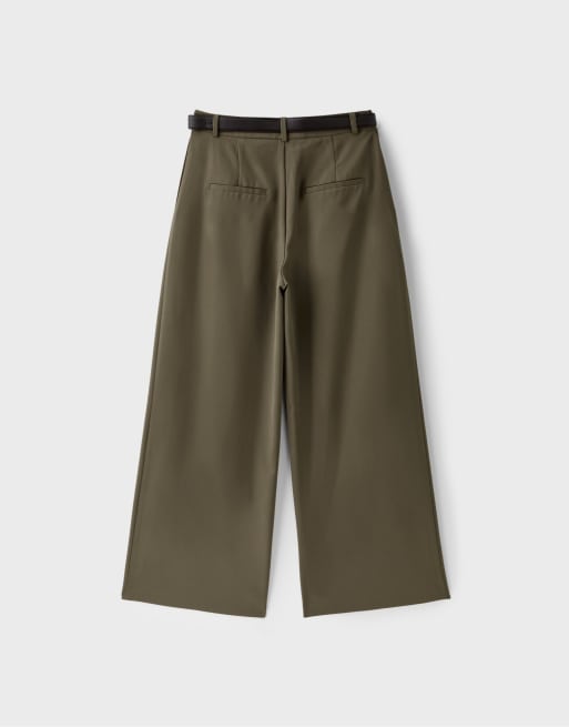 Stradivarius vida byxor med bälte och veck i khaki, 7 av 7