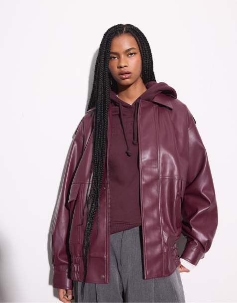 Stradivarius – Vinröd bikerjacka i oversized fit och läderimitation - view 1