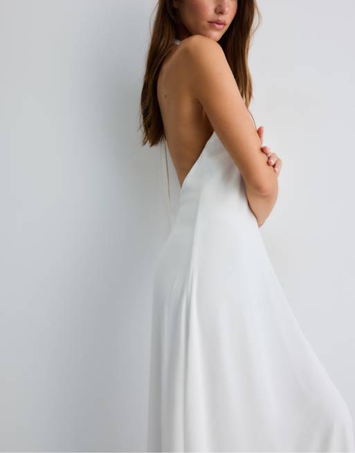 Stradivarius – Vit crepeklänning med halterneck, 4 av 4