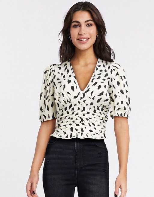 Stradivarius – Vit, mönstrad blus med v-ringning