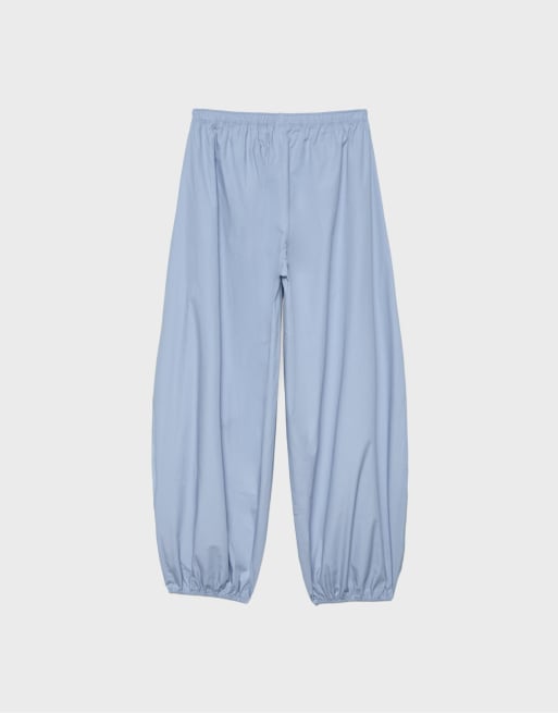 Stradivarius – Voluminöse Hose aus Popeline in Himmelblau, 7 von 7