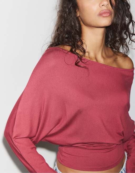 Stradivarius Waistband effect t-shirt in dark red, 4 of 5
