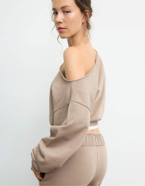 Stradivarius Washed effect cropped sweatshirt in beige - view 1