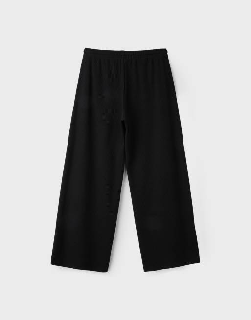 Stradivarius weiche, gerippte Hose in Schwarz, 7 von 7