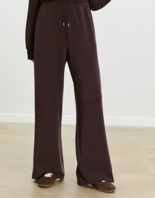 Stradivarius - Weiche Palazzo-Hose in Bronze-Brown
