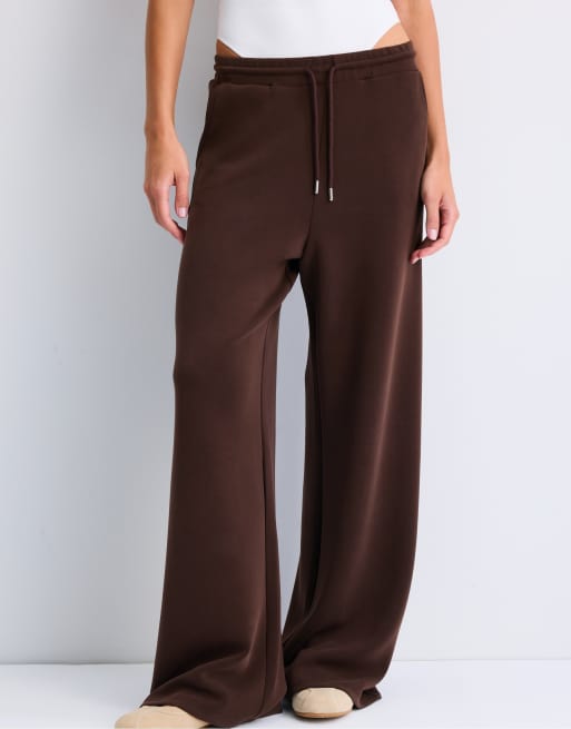 Stradivarius – Weiche Palazzo-Hose in Bronze, 2 von 7