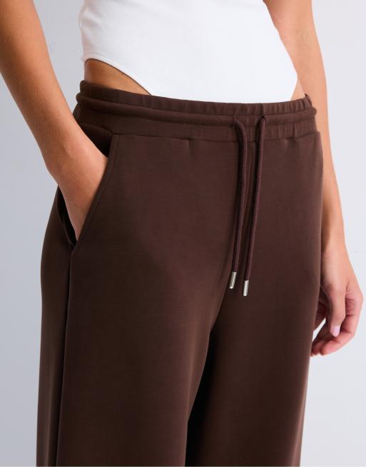 Stradivarius – Weiche Palazzo-Hose in Bronze, 4 von 7