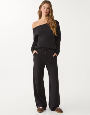 Stradivarius - Weiche Palazzo-Hose in Schwarz