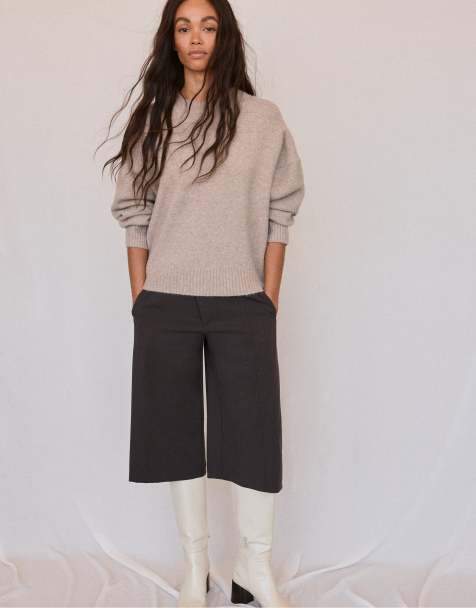 Stradivarius weicher Basic-Strickpullover in Beige - view 1