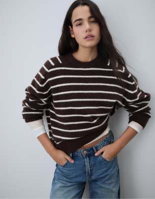 Stradivarius - Weicher Basic-Strickpullover in Braun-Brown