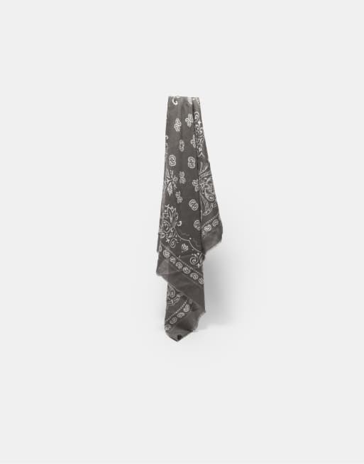 Stradivarius weicher Schal in Grau, 4 von 4