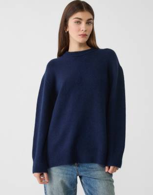 Stradivarius - Weicher Strickpullover in Marineblau