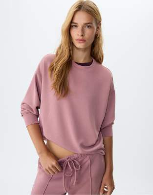 Stradivarius - Weiches Basic-Sweatshirt in Rosa