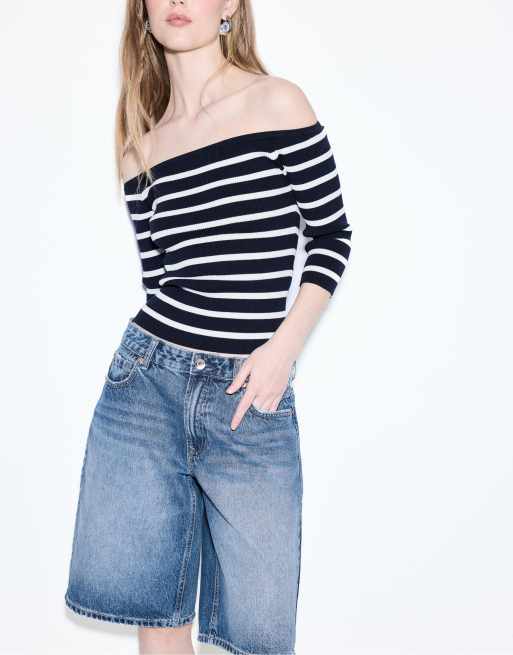 Stradivarius – Weite Bermuda-Jeansshorts in mittlerer Denim-Waschung, 2 von 4