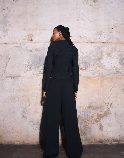 Stradivarius – Weite, flauschige Hose in Schwarz, 2 von 4
