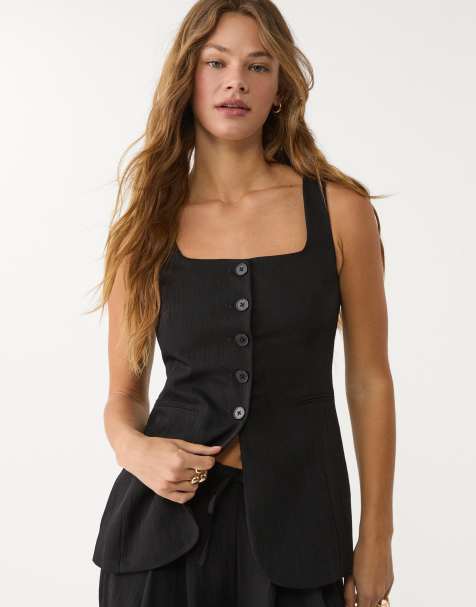 Stradivarius – Weste in Schwarz mit Strukturmuster - view 1