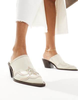 Stradivarius western mule in off white