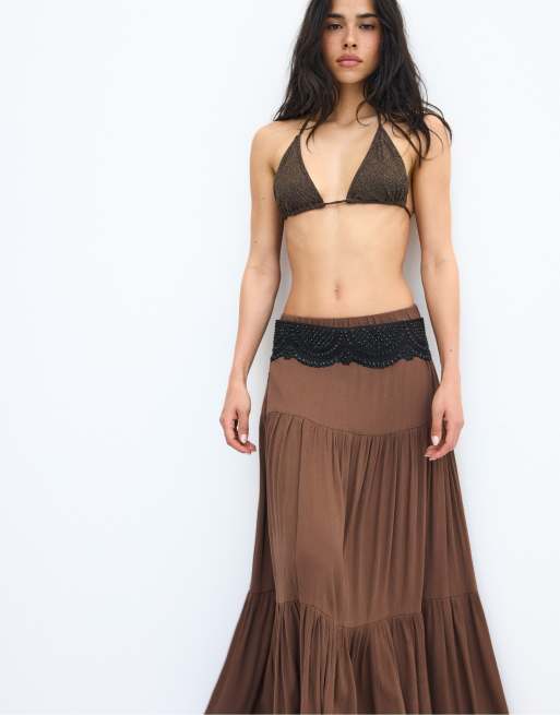 Stradivarius Wide faux pearl belt in black, 3 of 4