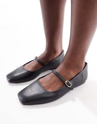Stradivarius Wide Fit - Flache Mary-Jane-Schuhe in Schwarz, weite Passform