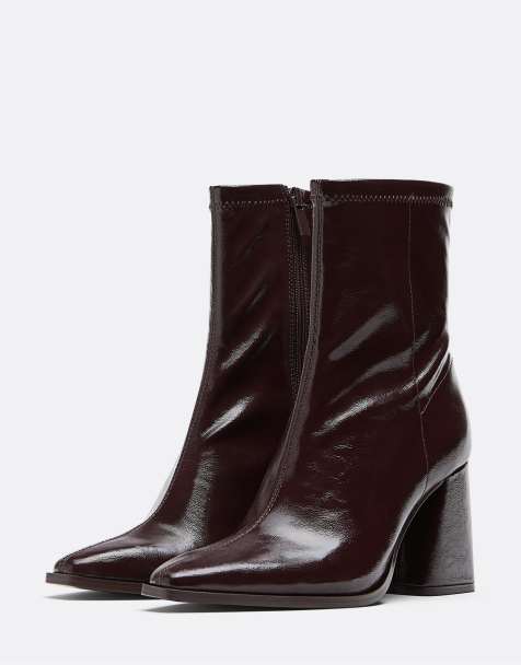 Stradivarius Wide fit. heeled ankle boots in burgundy in brown - view 1
