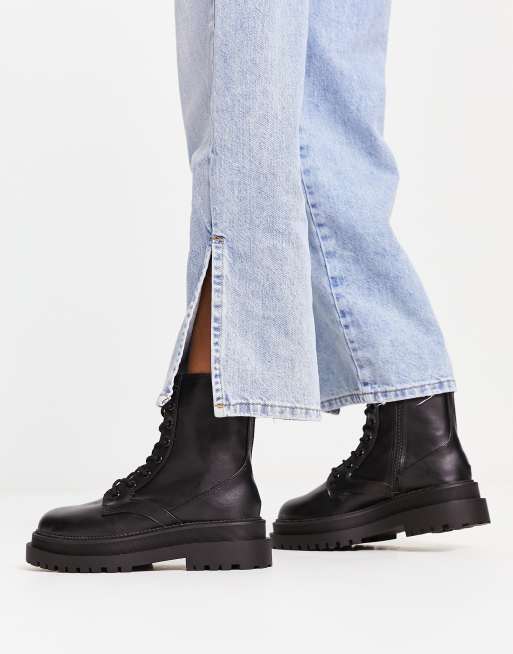 Dr martens sales stradivarius