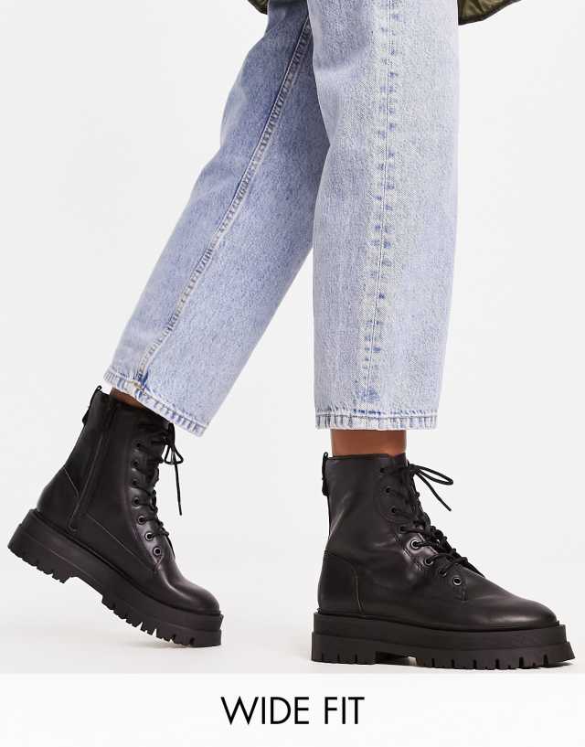 Stradivarius Wide Fit lace-up flat ankle boots in black