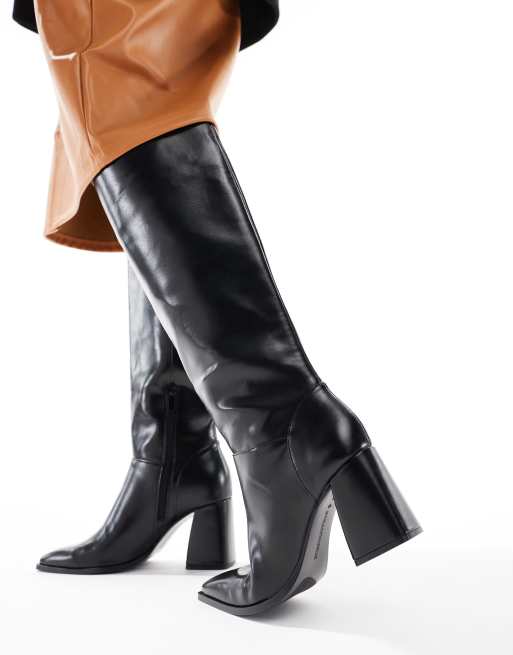 Stradivarius Wide Fit - Stivali al ginocchio con tacco alti neri a pianta larga, 2 di 4