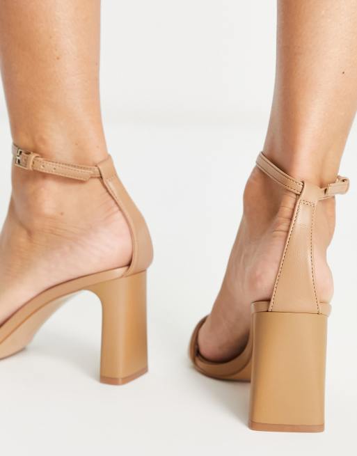 Wide hotsell tan heels