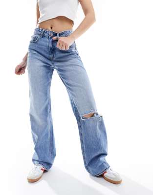 Stradivarius Wide Leg Dad Jeans With Rips In Medium Wash Blue | ModeSens